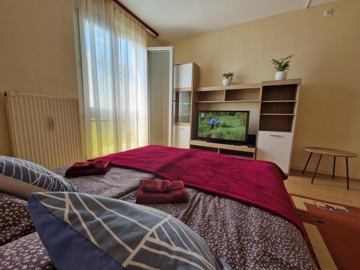 Casa Cristina Apartment Печ Екстериор снимка